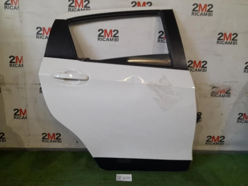 Porta POST DX 1900021D01 Toyota Yaris IV 2012