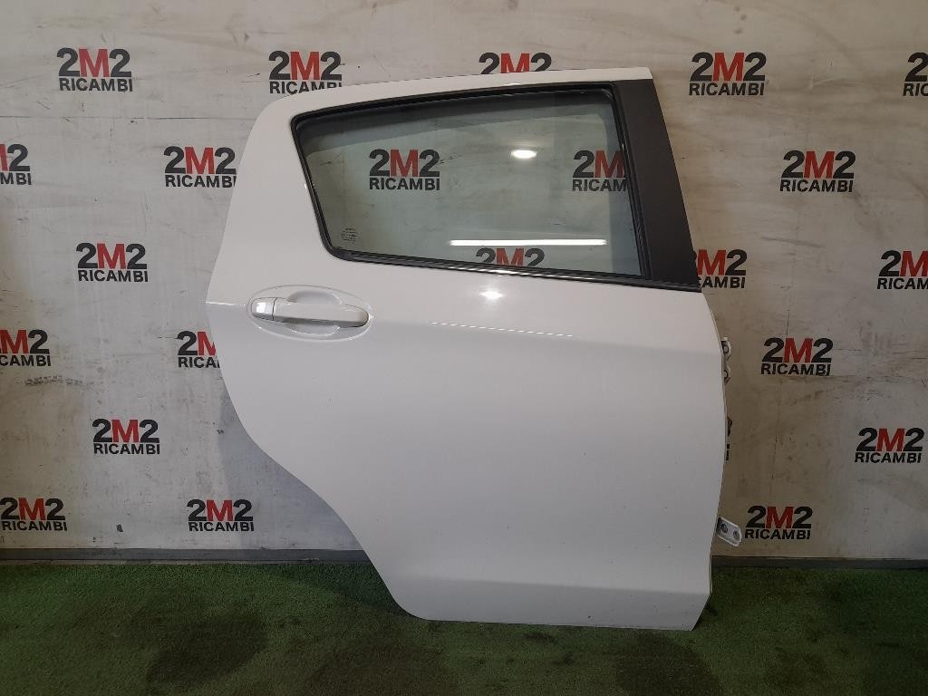 Porta POST DX Toyota Yaris IV 2012
