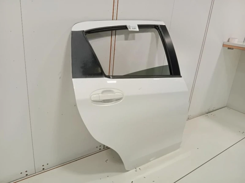 Porta POST DX 670030D190 Toyota Yaris IV 2012