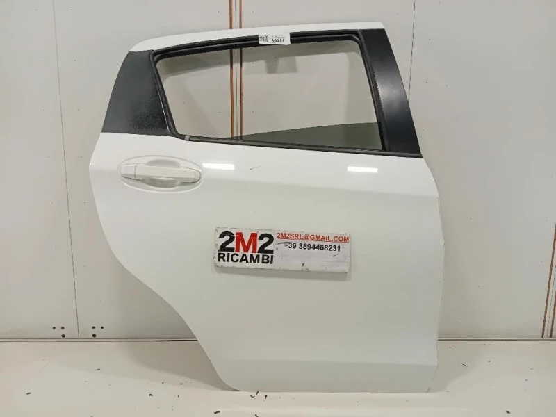 Porta POST DX 670030D190 Toyota Yaris IV 2012