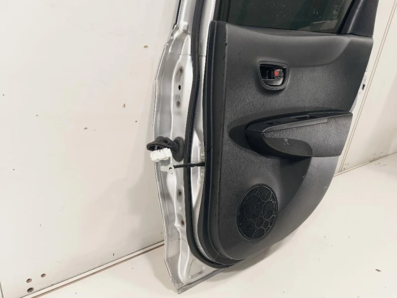 Porta POST DX 670030D190 Toyota Yaris IV 2012