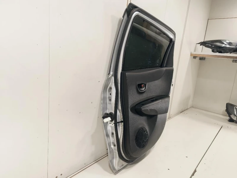 Porta POST DX 670030D190 Toyota Yaris IV 2012
