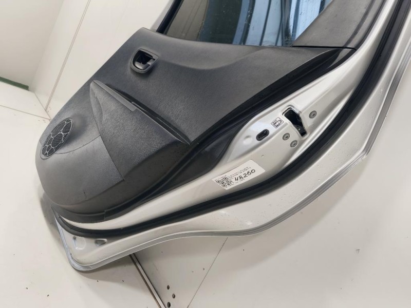 Porta POST DX 670030D190 Toyota Yaris IV 2012