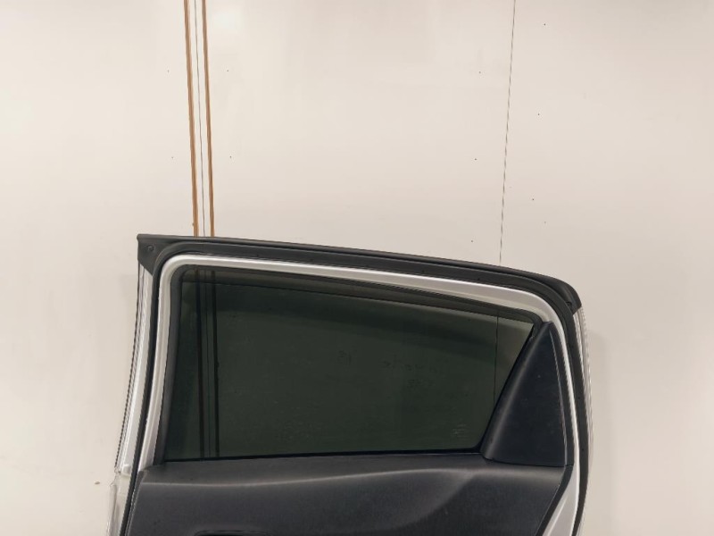 Porta POST DX 670030D190 Toyota Yaris IV 2012