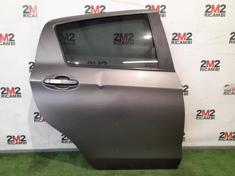 Porta POST DX NUDA 670030D190 Toyota Yaris IV 2014