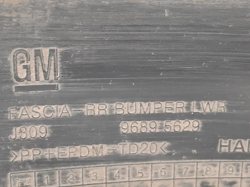 Paraurti POST 96895652 Chevrolet Orlando 2011