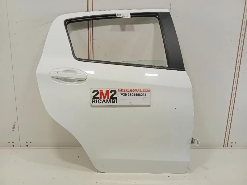 Porta POST DX 670030D190 Toyota Yaris IV 2017