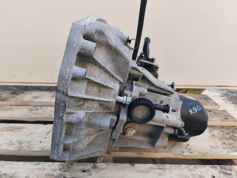 Cambio R371685 5 MARCE MANUALE Renault CLIO IV 2016