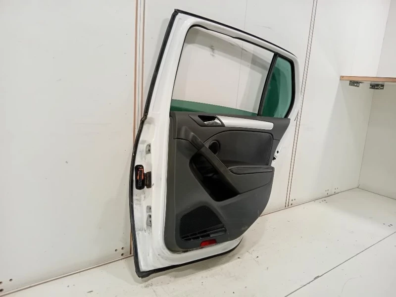 Porta POST DX 1K9833055B Volkswagen GOLF VI Variant 2009
