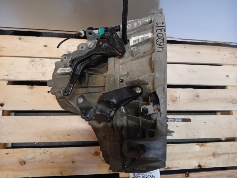 Cambio 320107447R 6 M MANUALE Renault Mégane IV 2016