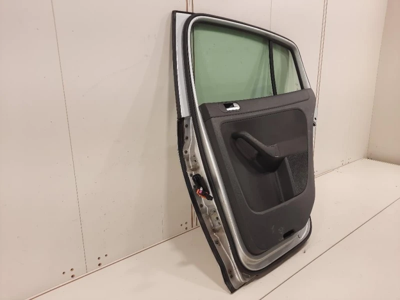 Porta POST DX 5M0833106B Volkswagen GOLF PLUS I 2004