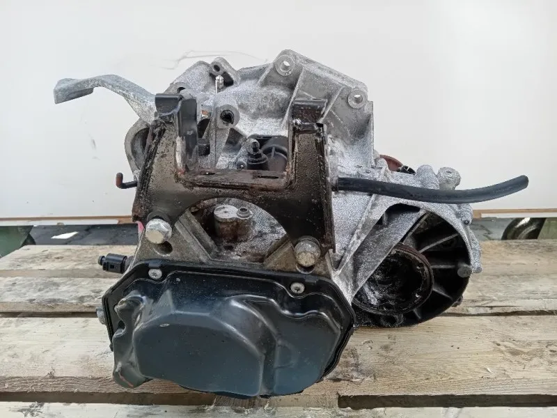 Cambio LMG 02T 300 058 5 MARCE MANUALE Seat Ibiza V 6J5 2013