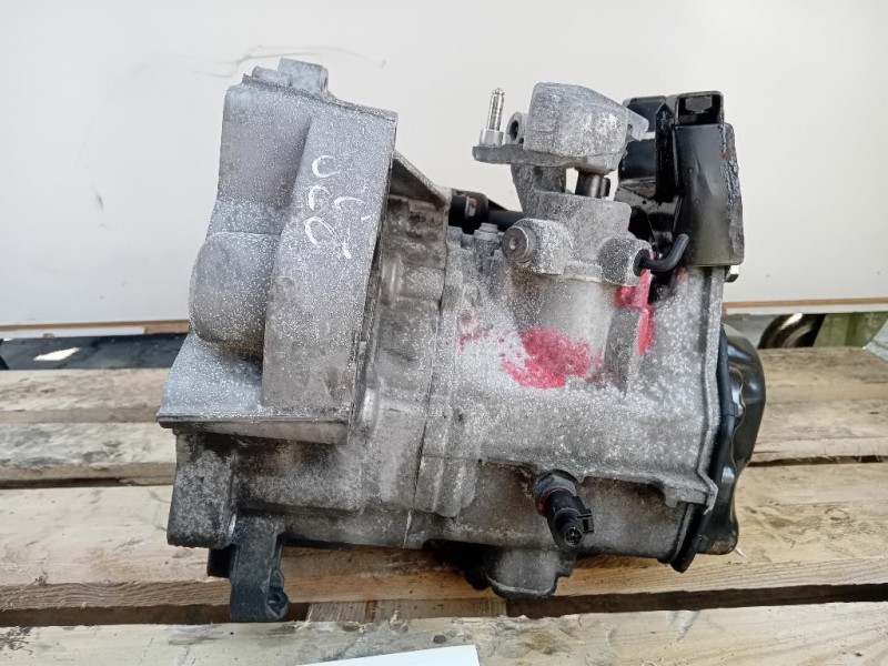 Cambio LMG 02T 300 058 5 MARCE MANUALE Seat Ibiza V 6J5 2013