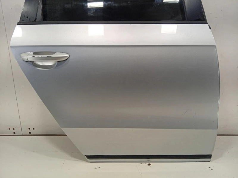 Porta POST DX PORTA POST DX Volkswagen Passat VI 2011