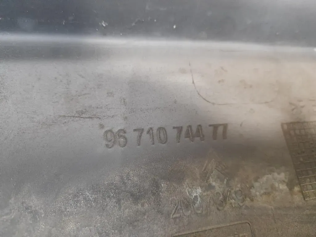 Paraurti POST 9671074477 Citroen C4 II 2011