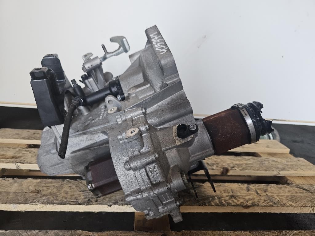 Cambio UDN 0CW300042C00B Skoda Fabia NJ3 2018