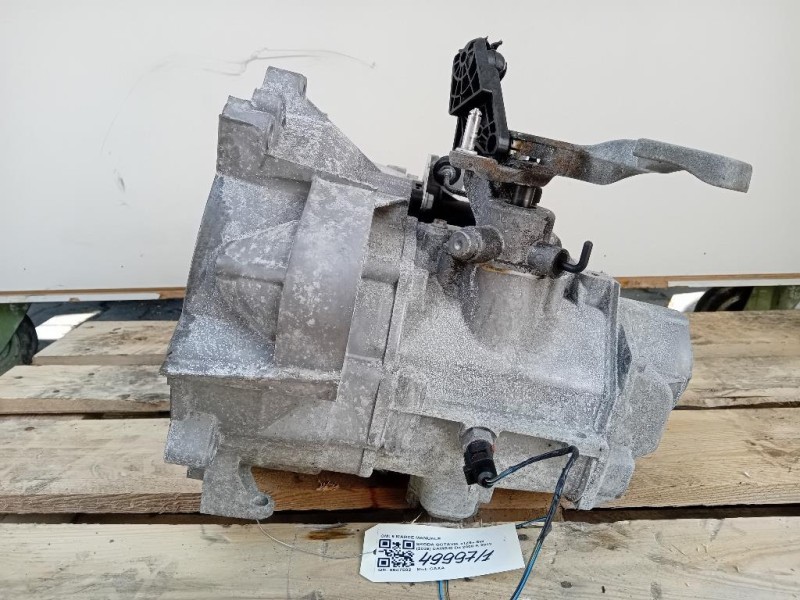 Cambio LHY 0AJ 300 040 R6 MARCE MANUALE Skoda Octavia 1Z5 SW 2009