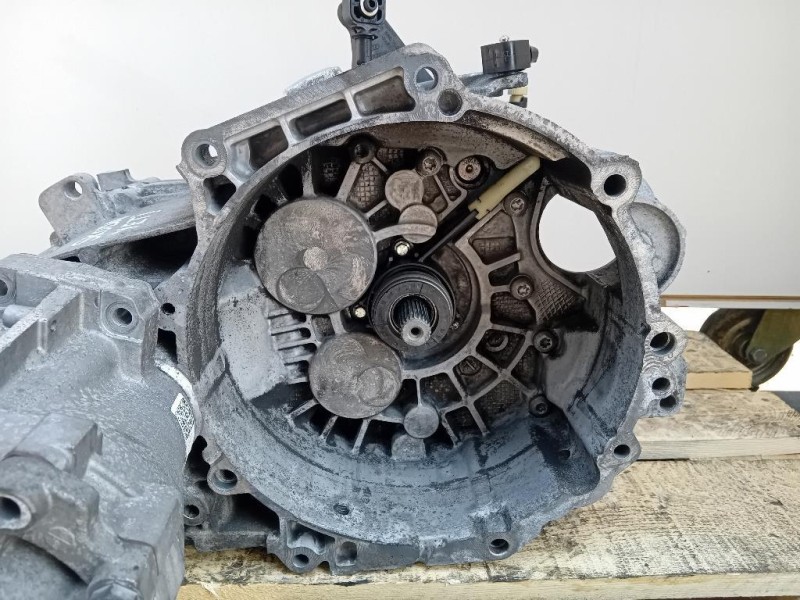 Cambio 6 MARCE MANUALE Skoda YETI 2014