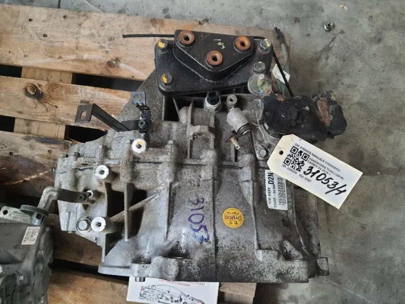 Cambio 6 MARCE MANUALE 3102035101 Ssangyong Tivoli 2015