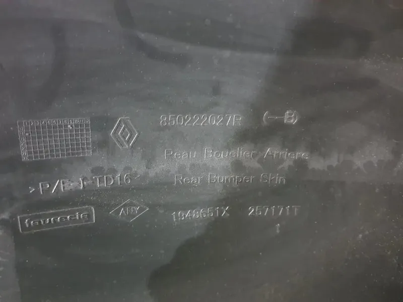 Paraurti POST 850222027R Dacia Duster II 2018