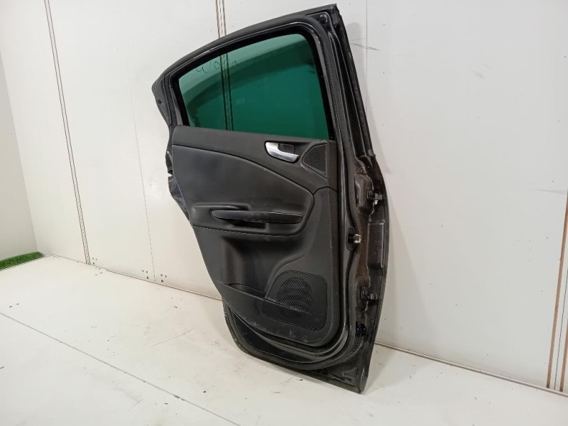 Paraurti POST NUDO 850222027R Dacia Duster II 2018