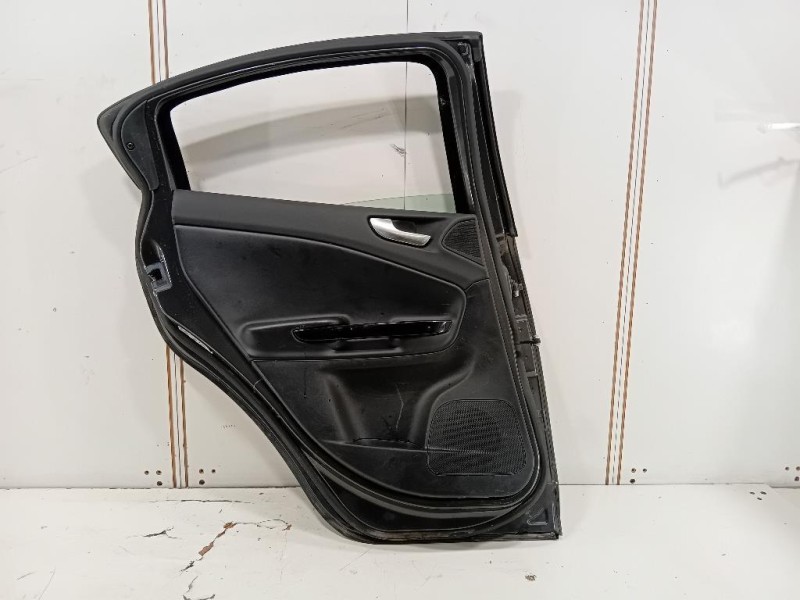Paraurti POST 850222027R Dacia Duster II 2018
