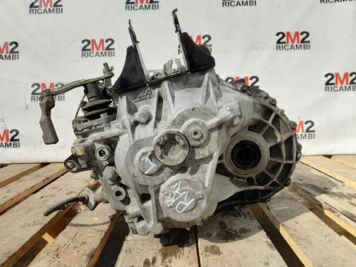 Cambio 3030042200 Toyota RAV 4 III 2006