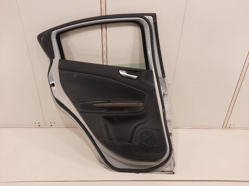 Paraurti POST 850222027R Dacia Duster II 2018