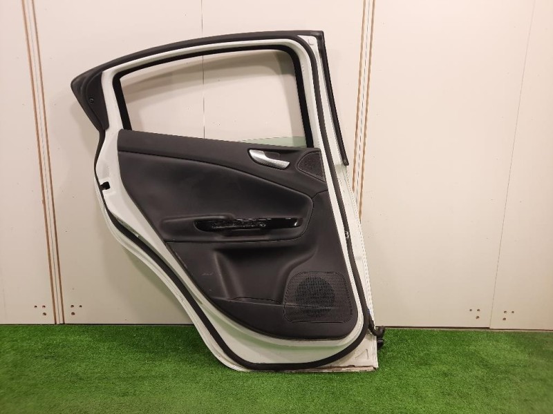 Paraurti POST 850222027R Dacia Duster II 2018