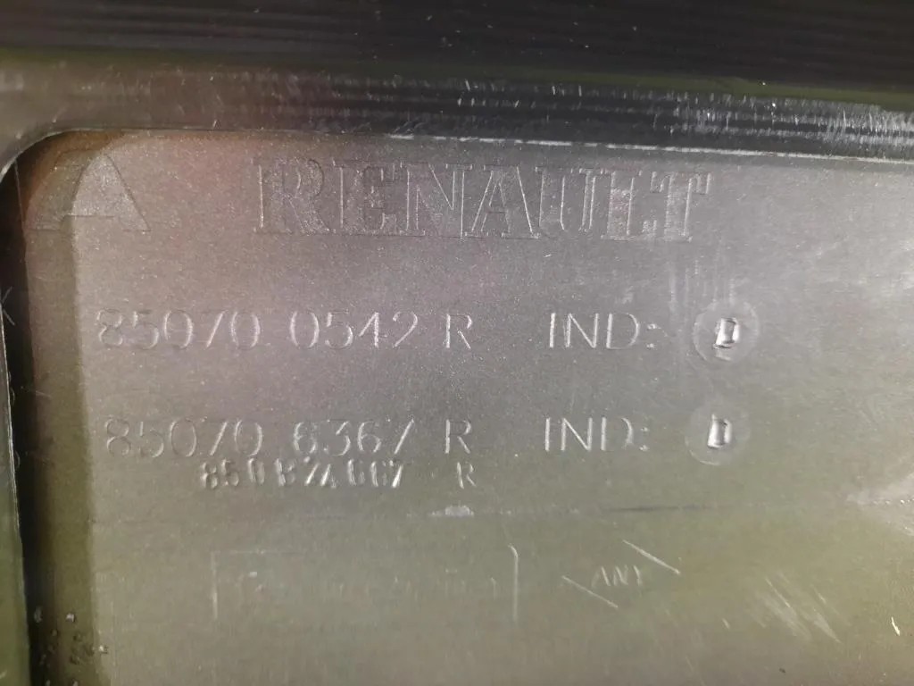 Paraurti POST 850222027R Dacia Duster II 2018