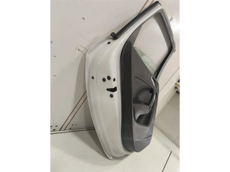 Porta POST SX 8X4833051B Audi A1 8XA Sportback 2012