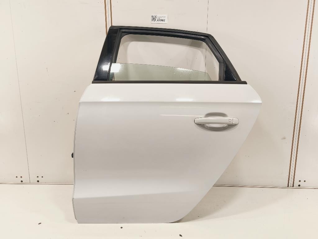 Porta POST SX 8X4833051B Audi A1 8XA Sportback 2012