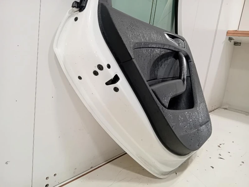 Porta POST SX 8X4833051B Audi A1 8XA Sportback 2012