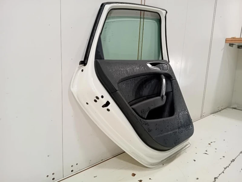 Porta POST SX 8X4833051B Audi A1 8XA Sportback 2012