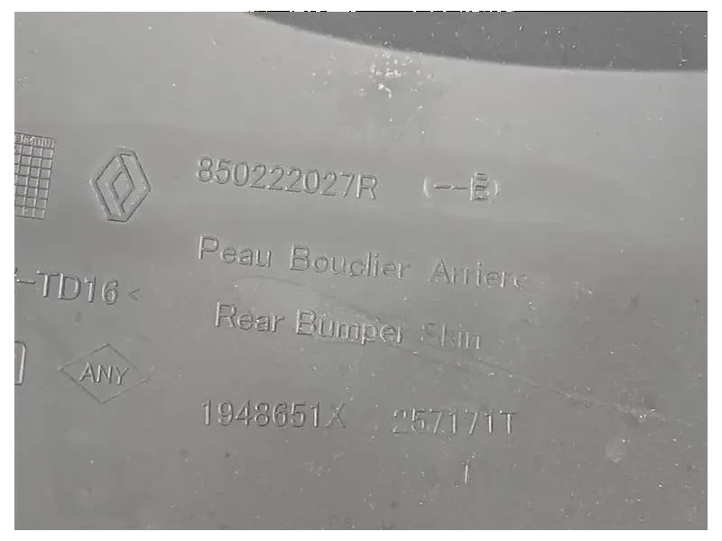 Paraurti POST 850222027R Dacia Duster II 2018