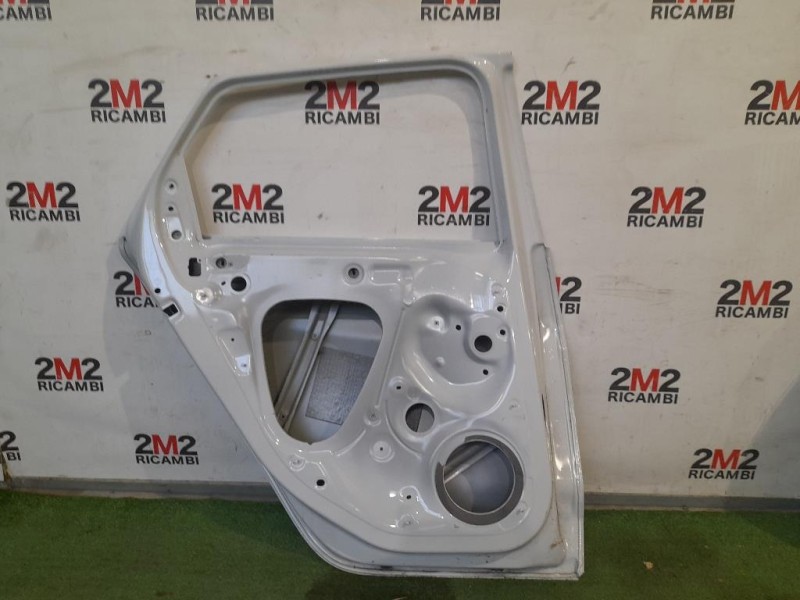 Paraurti POST 850222027R Dacia Duster II 2018