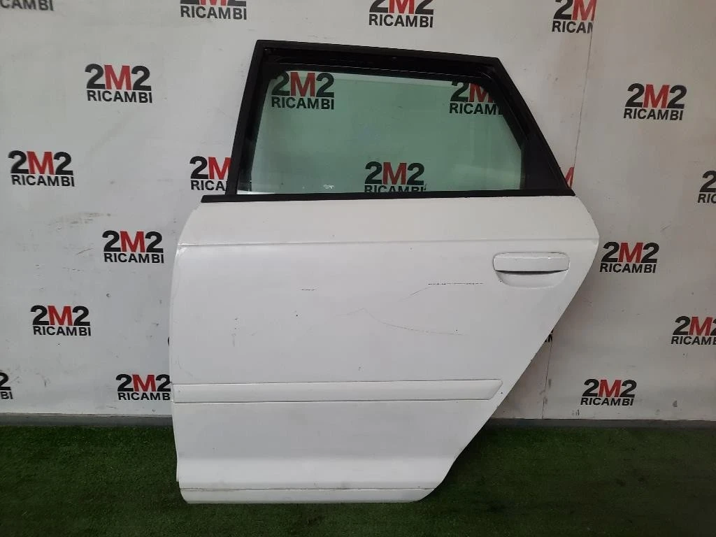 Porta POST SX 8P4833051A Audi A3 8PA Sportback 2008