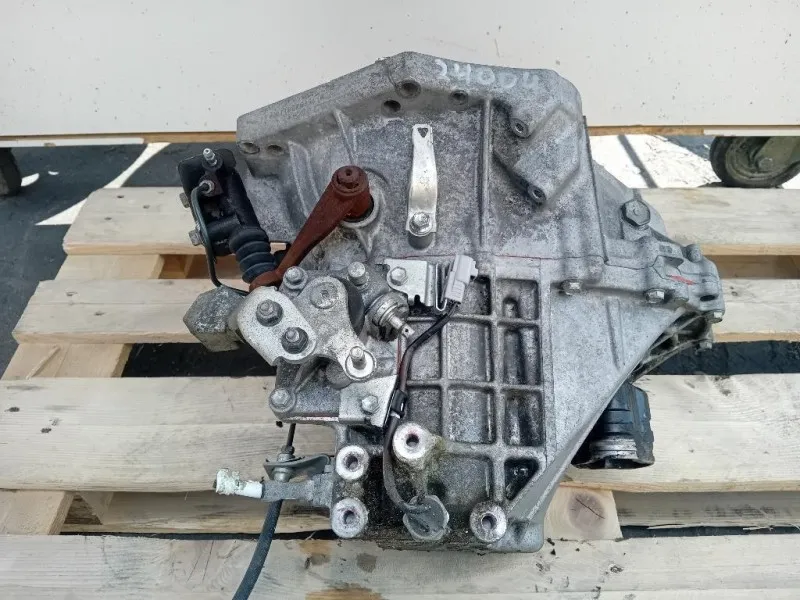 Cambio 1KRFE 303000D190 Toyota Yaris IV 2014