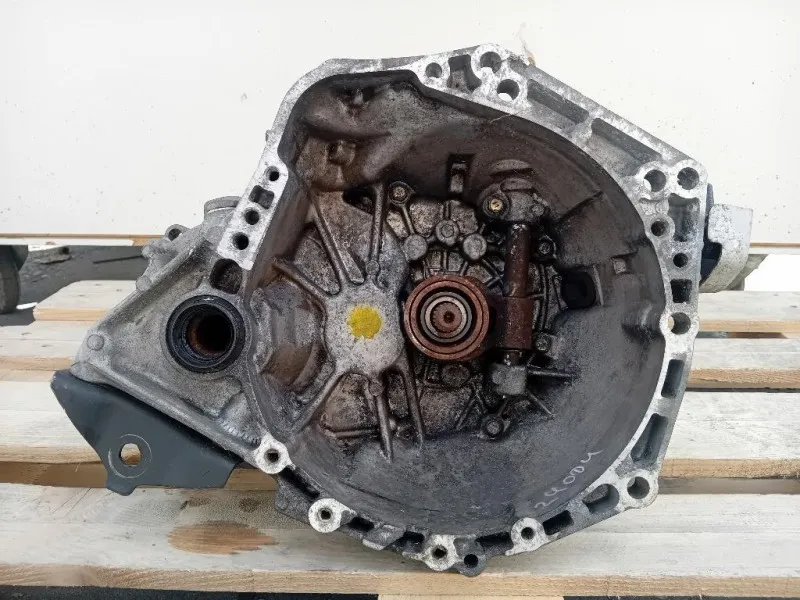 Cambio 1KRFE 303000D190 Toyota Yaris IV 2014