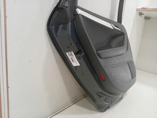 Porta POST SX 8P4833051A Audi A3 8PA Sportback 2010