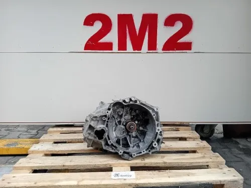 Cambio 303000D311 6 MARCE MANUALE Toyota Yaris IV 2014