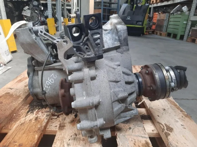 Cambio 02E300043LX006 BLS Volkswagen Caddy III 2004