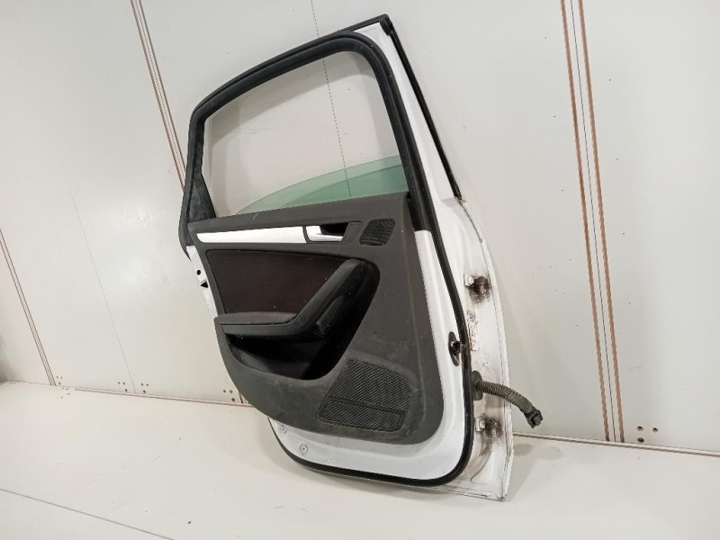 Porta POST SX 8K5833051C Audi A4 8K2 2008