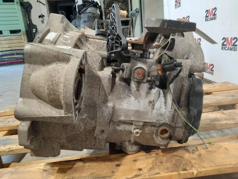 Cambio LXY 5 MARCE MANUALE Volkswagen Caddy IV 2011