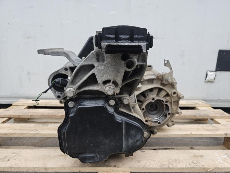 Cambio MHZ 0A4300046S Volkswagen Caddy IV 2011