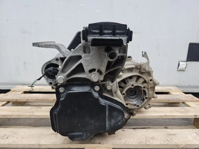 Cambio MHZ 0A4300046S Volkswagen Caddy IV 2011