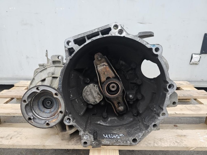Cambio MHZ 0A4300046S Volkswagen Caddy IV 2011