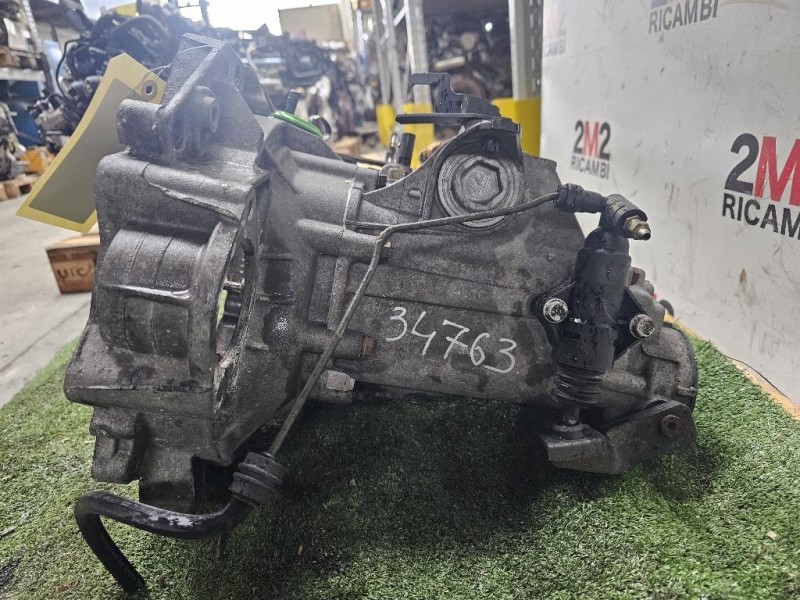 Cambio DUU 02K301107J Volkswagen GOLF IV 1998