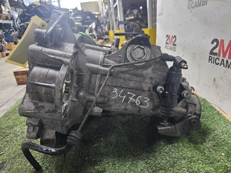 Cambio DUU 02K301107J Volkswagen GOLF IV 1998