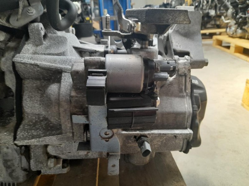 Cambio 0AF300042H Volkswagen GOLF V 2004